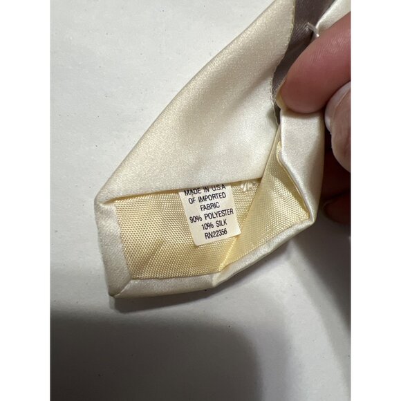 LILLY DACHE Vintage Striped Poly Silk Men Lilly Daché Vintage Silk & Polyester Striped Tie 55”